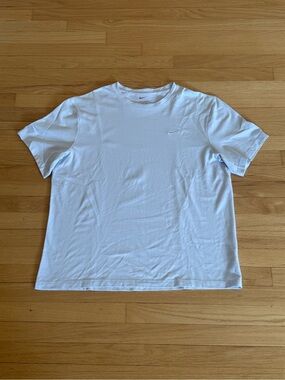 Nike White Short Sleeve Crewneck T-Shirt with Subtle Swoosh
